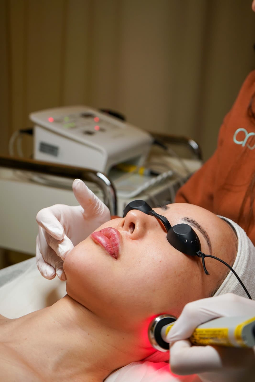 Orskin Signature Facial